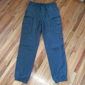 Cargo / utility pants (urban outfitters cargo)
